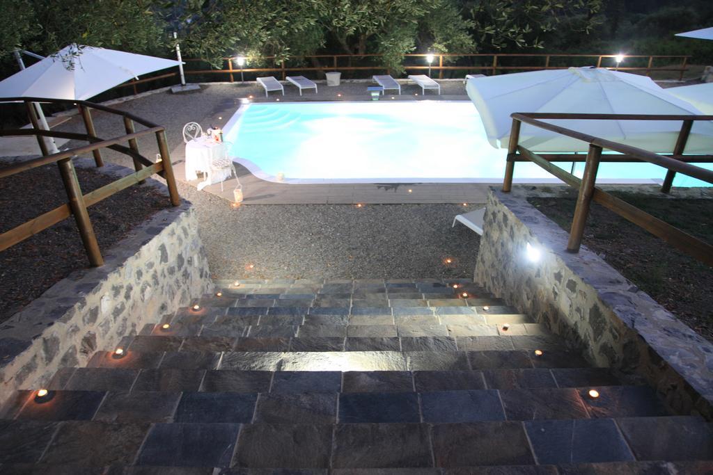 Tenuta Terre Di Bosco Oasi Di Relax Nel Cilento Сан-Джованни-а-Пиро Экстерьер фото