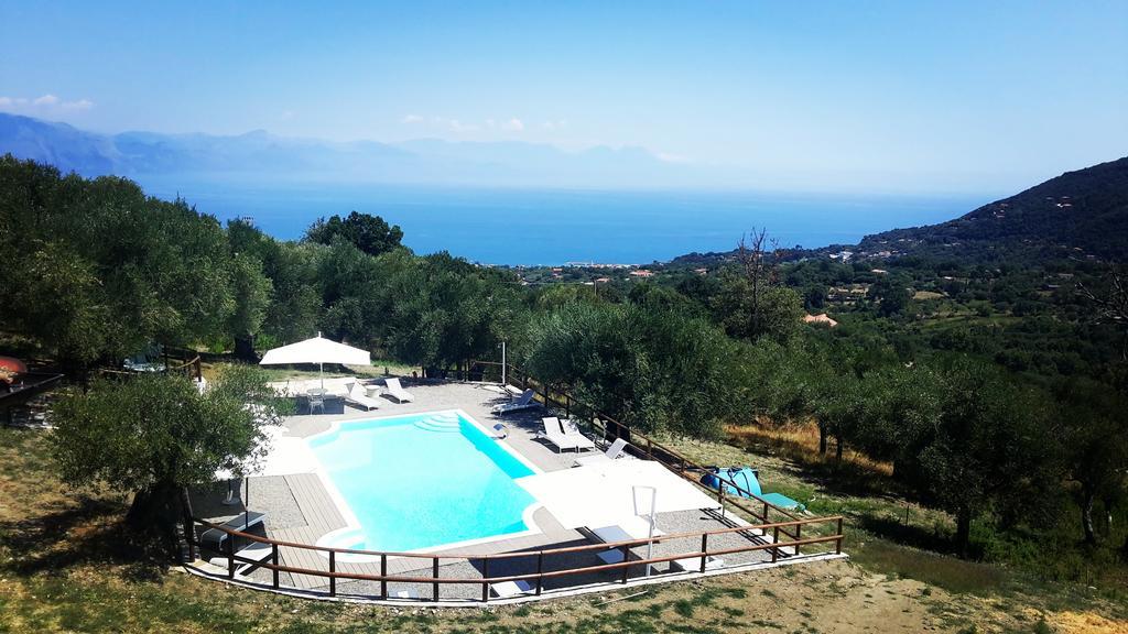 Tenuta Terre Di Bosco Oasi Di Relax Nel Cilento Сан-Джованни-а-Пиро Экстерьер фото