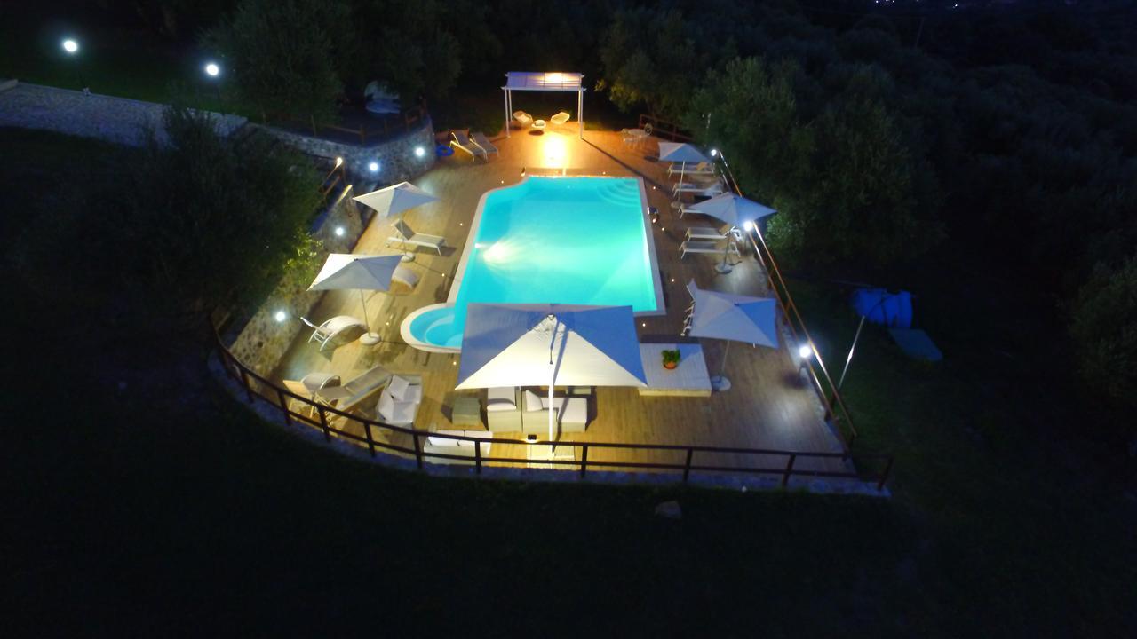 Tenuta Terre Di Bosco Oasi Di Relax Nel Cilento Сан-Джованни-а-Пиро Экстерьер фото